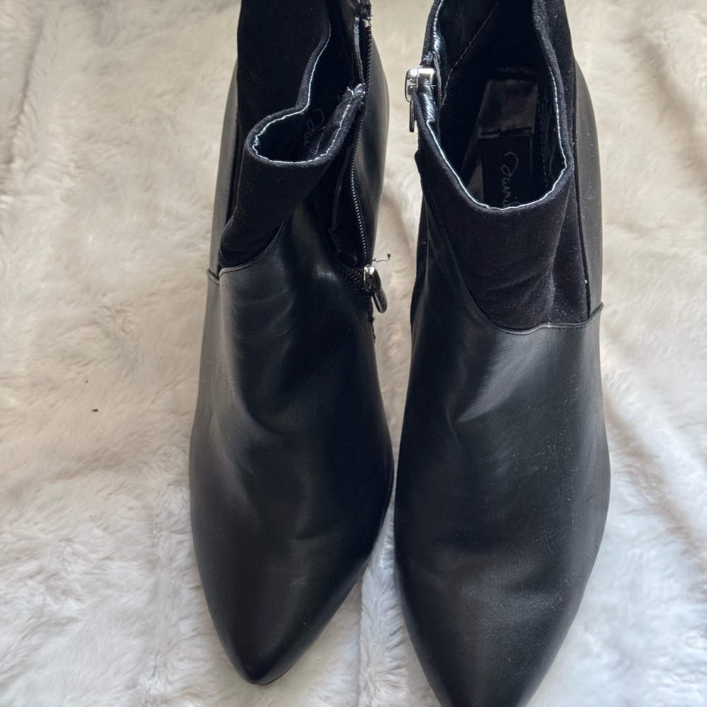 Savil Aaron  Black Ankle Boots Size 10